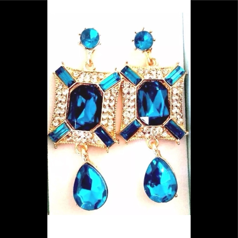 Blue white crystal earrings